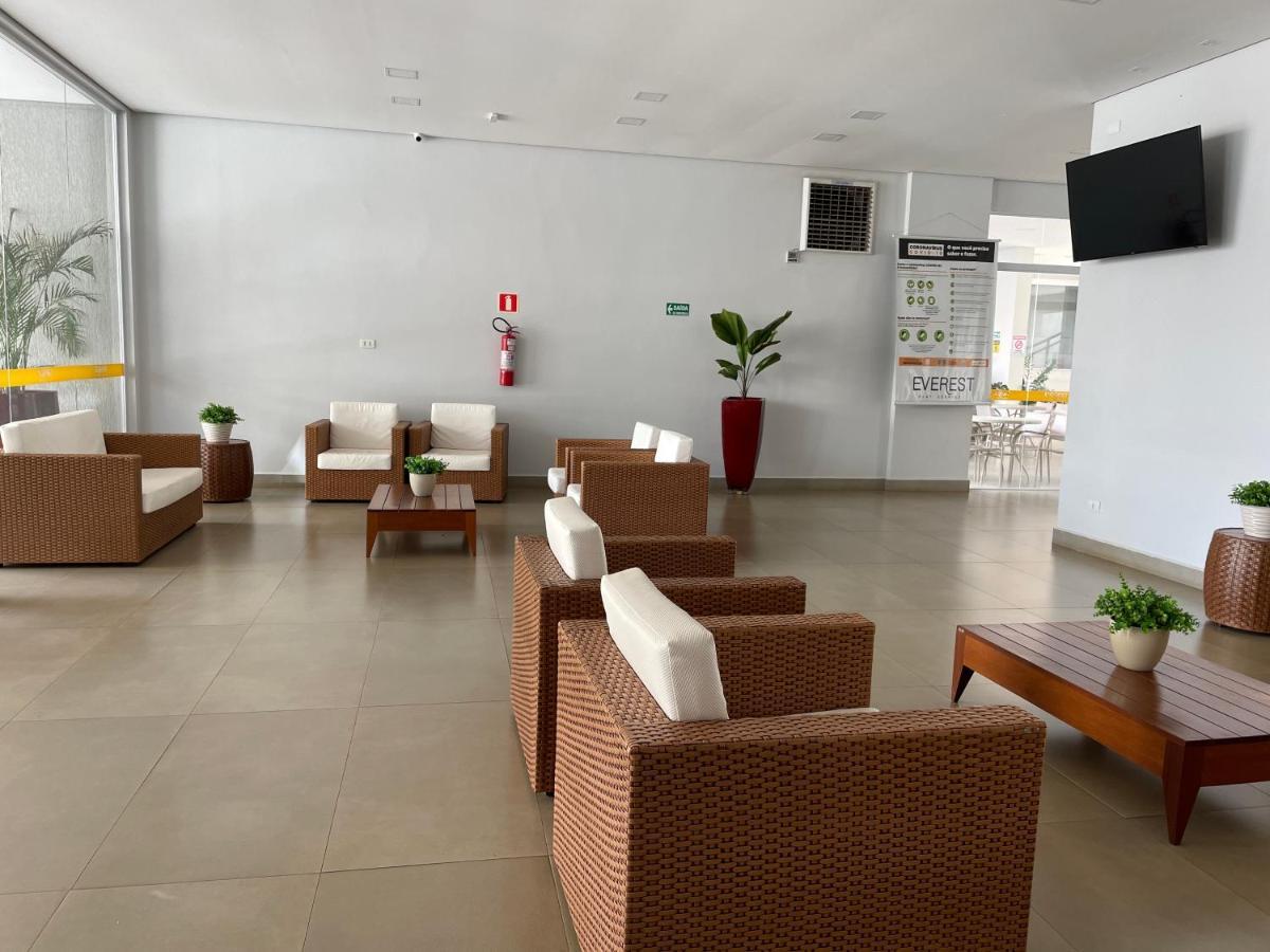 Everest Flat Service Caldas Novas Esterno foto